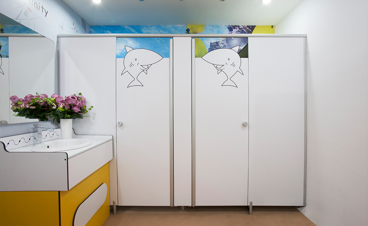 toilet partition system, toilet partition, toilet panel, toilet cubicle, toilet parts