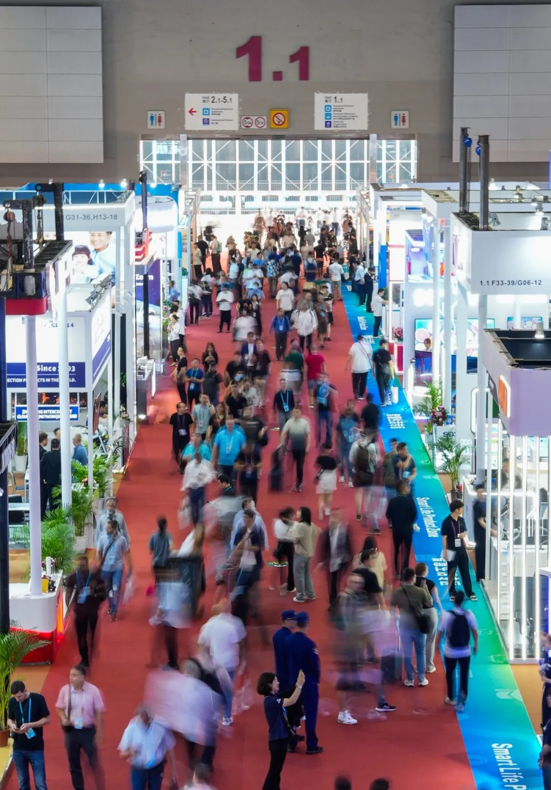 Sunflare, The Canton Fair, Compact Laminat, Fiberboard, Plywood, Acoustic Panels, HPL Sunflare, The Canton Fair, Compact Laminat, Fiberboard, Plywood, Acoustic Panels, HPL